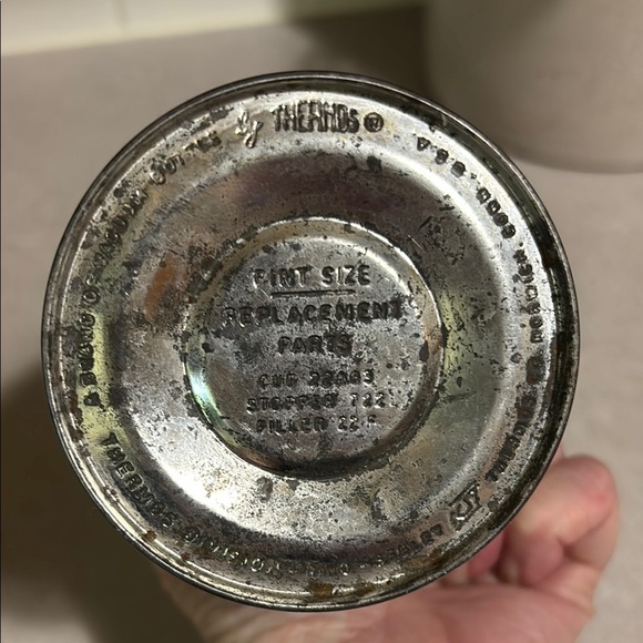 Vintage King-Seeley Keapsit Thermos Blue and White Striped Retro Thermos - Picture 3 of 8